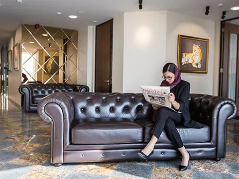 reception-area-park-building-tehran.jpg